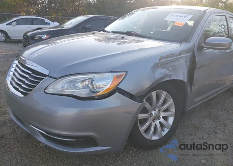 2013 Chrysler 200 Touring из США, поврежденный, VIN 1C3CCBBB1DN762507